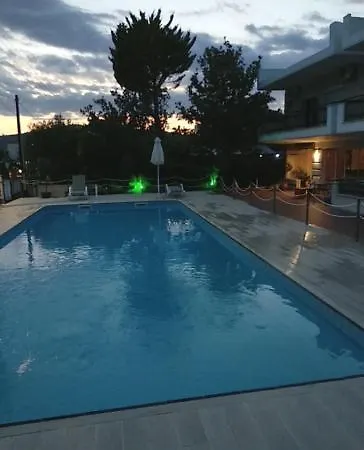 Nick Homestay szállás Sztavrósz