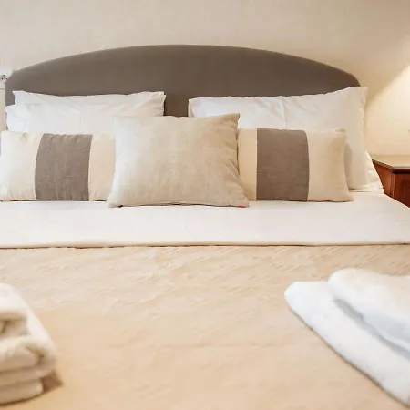 Quarto em Acomodações Particulares Nick *