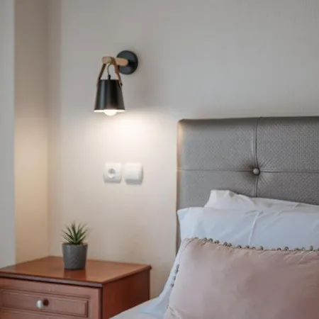 Nick Quarto em Acomodações Particulares